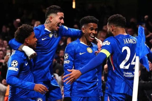 星空体育深度解析 - 早知道｜切尔西欧冠3球完胜巴萨